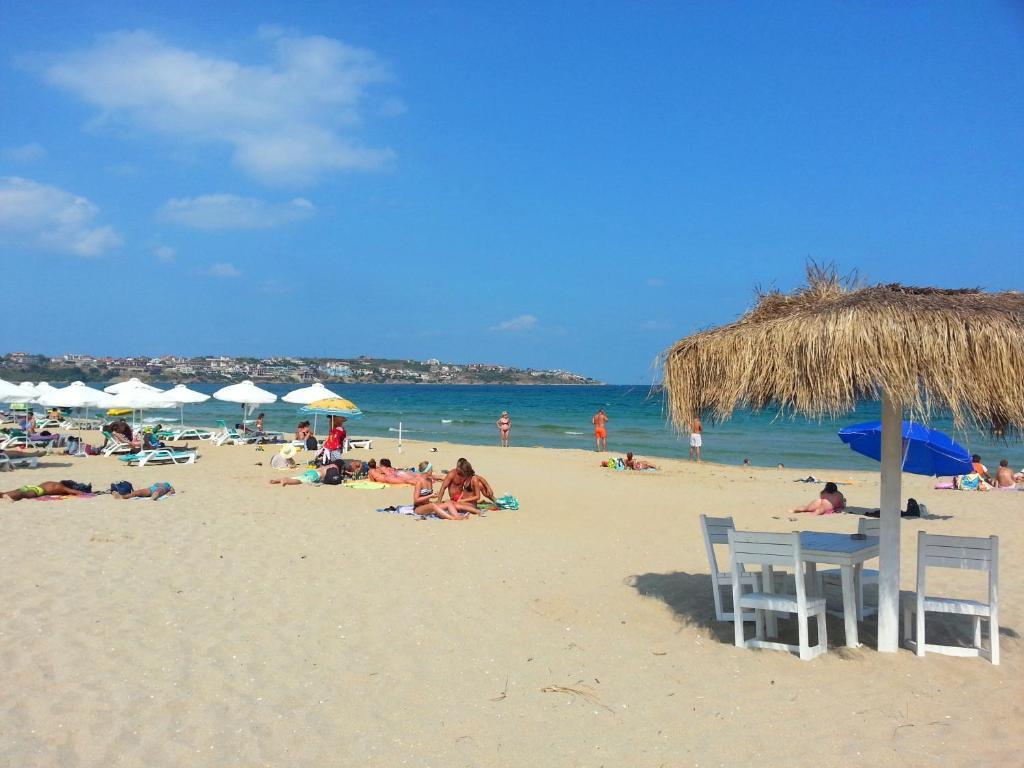 Menada Kavaci Sozopol Apartments Екстер'єр фото